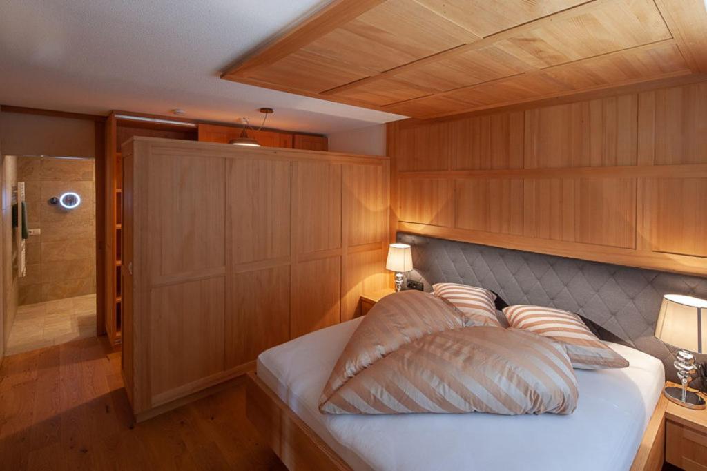 Ferienwohnung Smart Living Damuels Ngoại thất bức ảnh