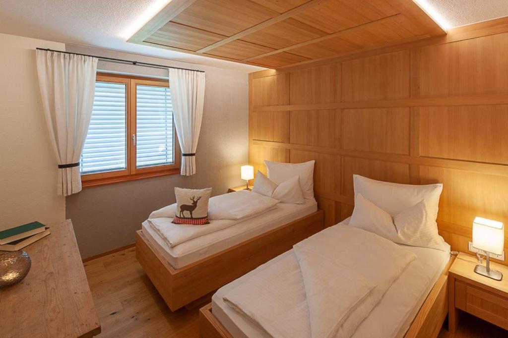 Ferienwohnung Smart Living Damuels Ngoại thất bức ảnh